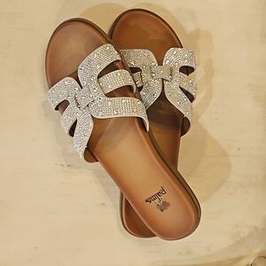Womens rhinestone sandals, size 9